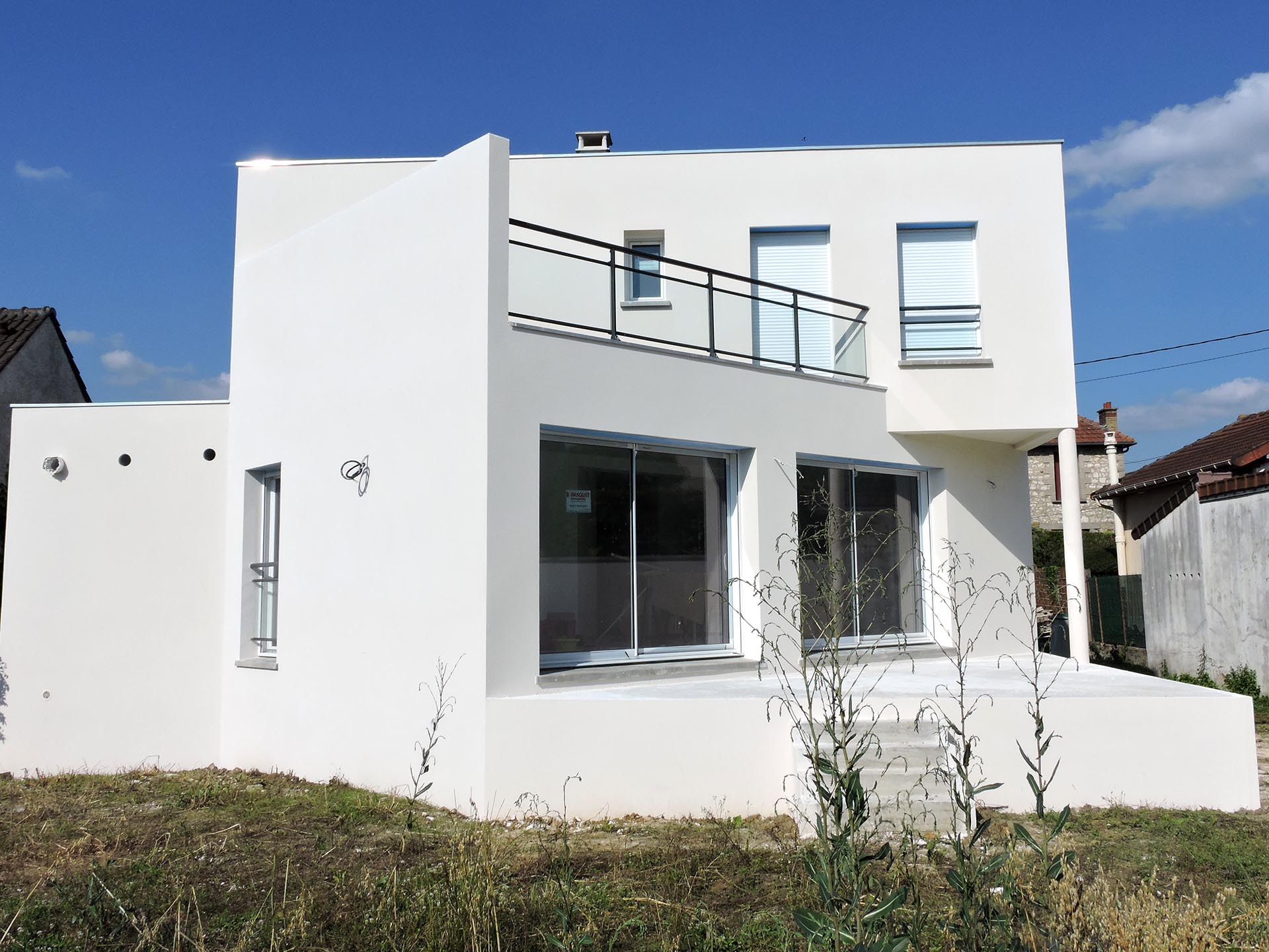 Maison cube ravalement blanc, Brunoy (Essonne)