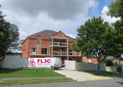 Travaux de construction petit immeuble 77